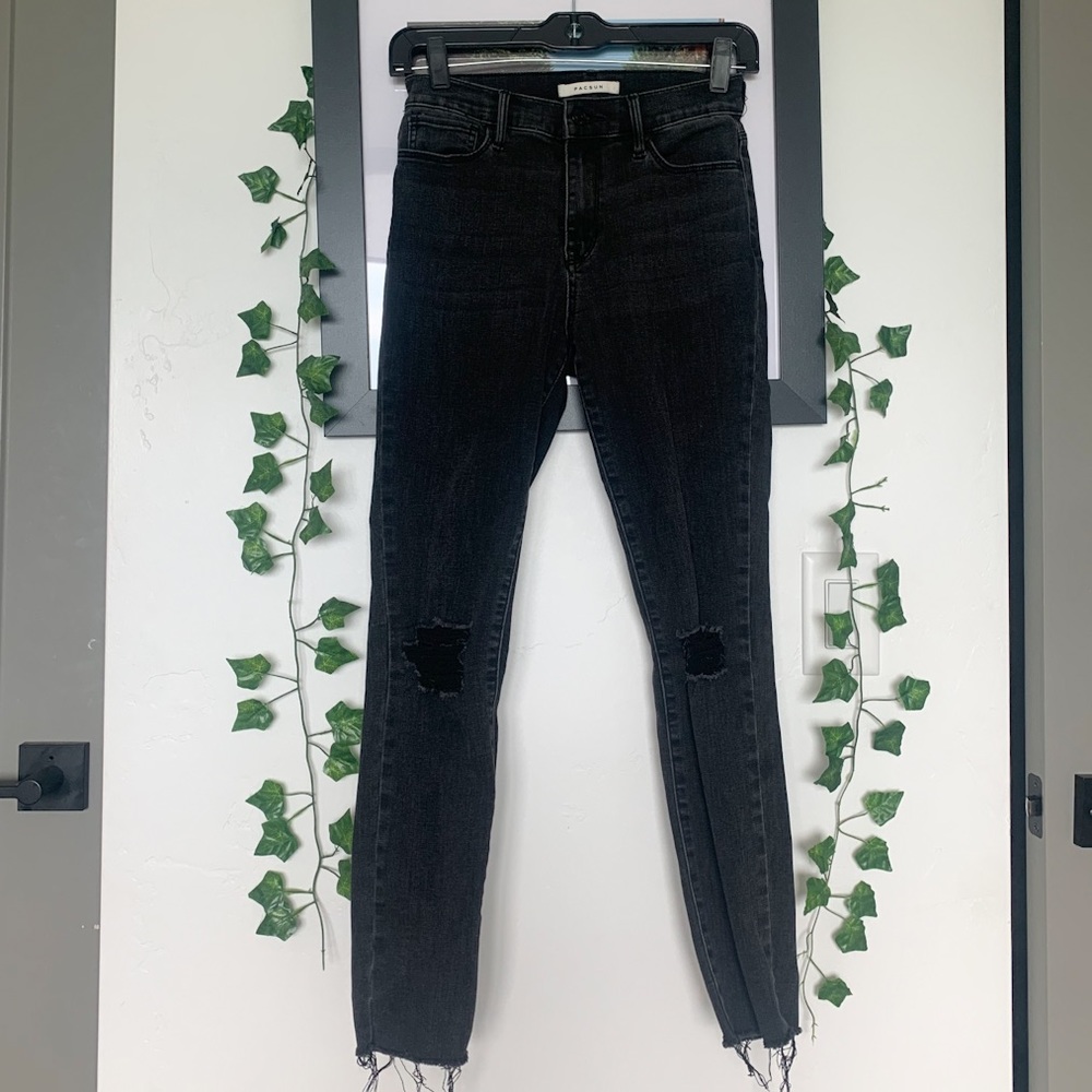 PAC SUN HIGH RISE BLACK SKINNY JEANS
